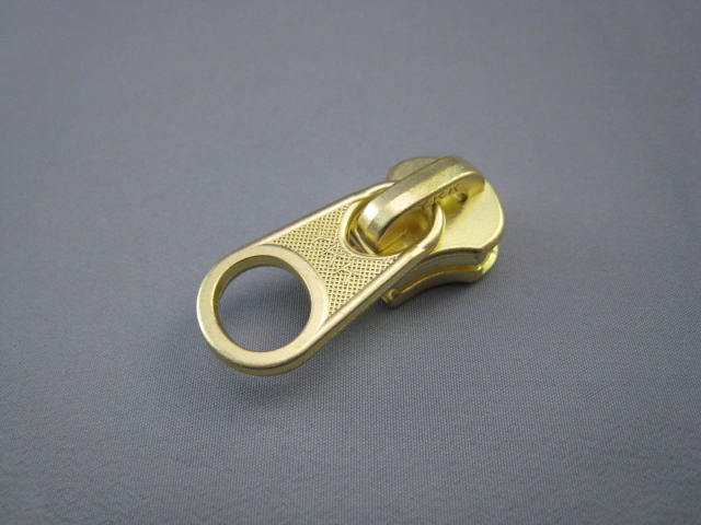 ファスナー 樋口金十郎商店